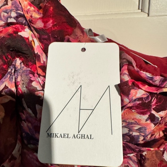 NEW Mikael Aghal Floral Cold Shoulder Pleated Gown Fuschia Pink Size 18 Plus NWT - Picture 8 of 9